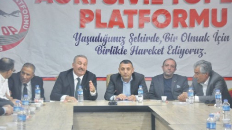 İbrahim Varol : Ağrı’nın Evlatlarını Kimseye Ezdirmeyeceğiz