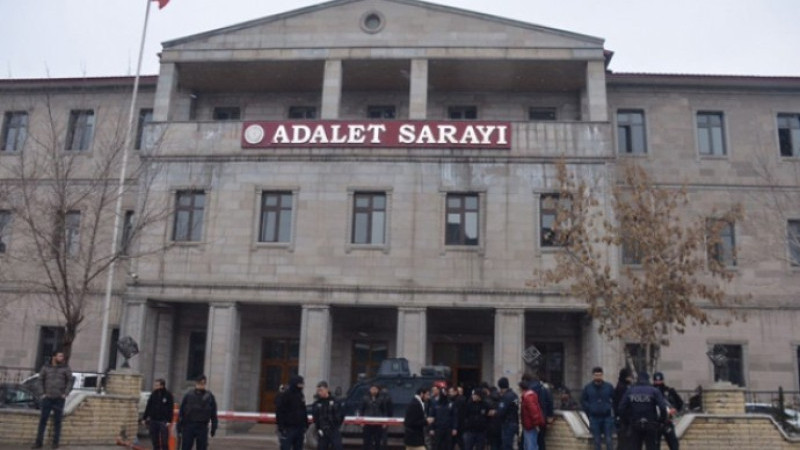 Hopa Cumhuriyet Başsavcısı Adem Çalış Ağrı Cumhuriyet Başsavcılığına atandı.