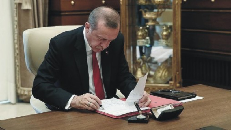 AK Parti yerel seçim öncesi kan tazeliyor: 21 il başkanı değişti