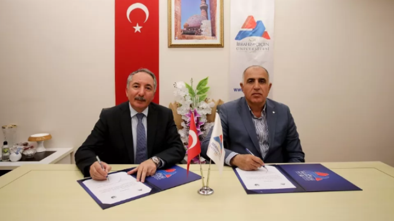 AİÇÜ ile ATSO Arasında Protokol İmzalandı