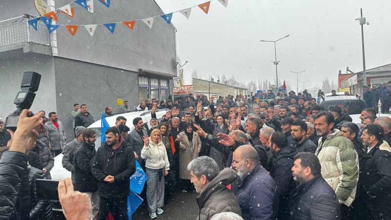 Aşiretler peş peşe Salih Aydın'a destek açıklaması yapıyor
