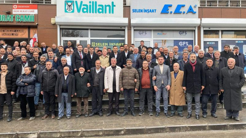 Aileler Mehmet Salih Aydın'ın etrafında toplandı