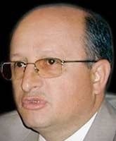 Nihat Ali Özcan