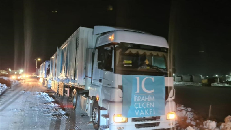 Alkışlar İbrahim Çeçen'e, IC Holding ve IC Vakfı Deprem Bölgesinde