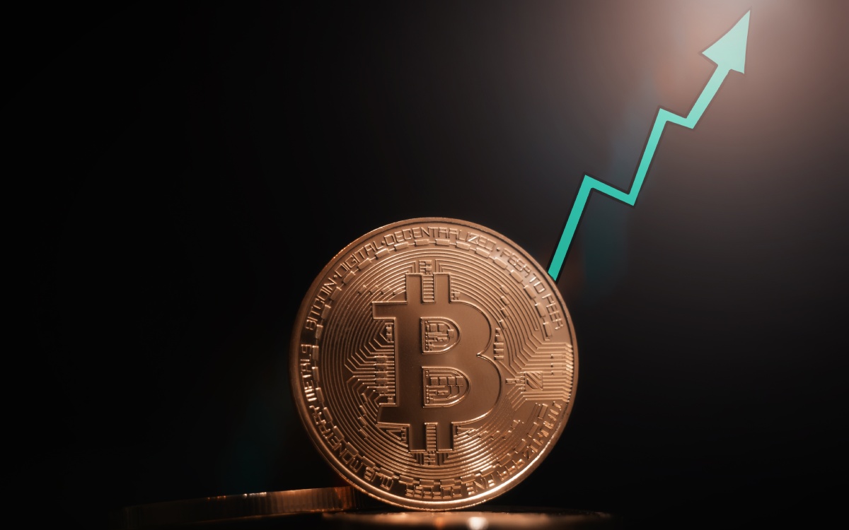 Bitcoin yükselirken, kripto ETF’lerine de 2 günde 1 milyar dolar aktı